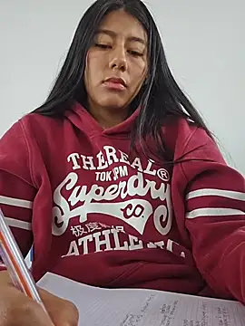 Snapshot of CarlaAlvez chatting on February 20, 2026, 2:41 pm CarlaAlvez online show from February 20, 2026, 2:41 pm