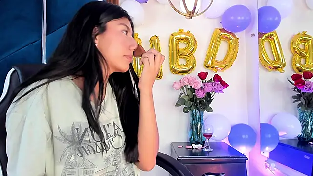 Snapshot of CarlaAlvez chatting on January 31, 2026, 7:56 pm CarlaAlvez online show from January 31, 2026, 7:56 pm