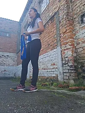 Snapshot of CarlaAlvez chatting on February 17, 2026, 1:19 pm CarlaAlvez online show from February 17, 2026, 1:19 pm