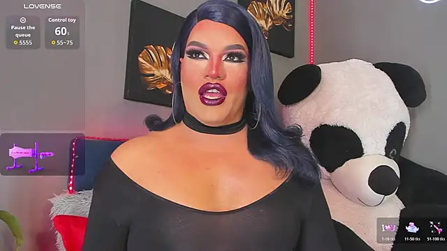 Snapshot of Missisabella_ chatting on December 22, 2025, 12:33 am Missisabella online show from December 22, 2025, 12:33 am