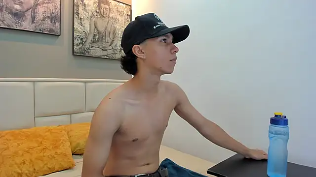 Snapshot of ricky_backus chatting on November 3, 2025, 11:36 am ricky backus online show from November 3, 2025, 11:36 am