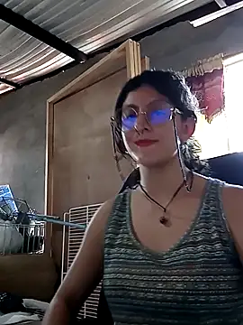 Snapshot of LoveElectra chatting on May 20, 2026, 5:10 pm LoveElectra online show from May 20, 2026, 5:10 pm