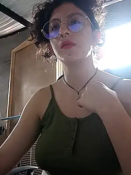 LoveElectra online show from June 26, 2026, 5:19 pm