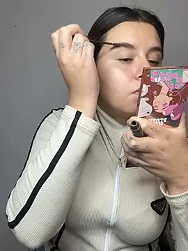 SaraBraun  online show from April 20, 2026, 5:36 pm