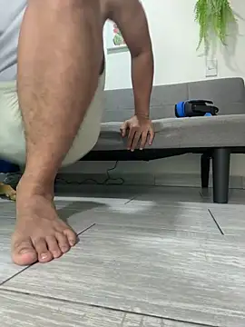 Snapshot of boss_of_cash chatting on February 3, 2026, 11:54 pm boss of cash online show from February 3, 2026, 11:54 pm