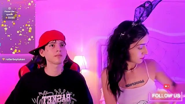 Snapshot of sett_and_gwen chatting on February 27, 2025, 3:51 am sett and gwen online show from February 27, 2025, 3:51 am