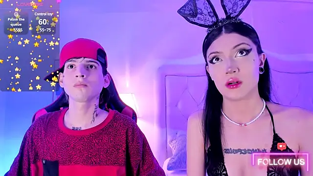 Snapshot of sett_and_gwen chatting on February 6, 2025, 8:18 am sett and gwen online show from February 6, 2025, 8:18 am