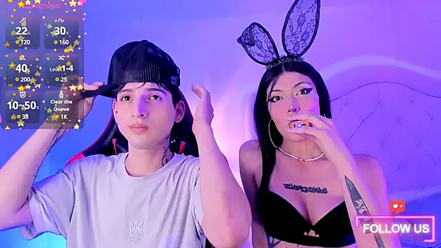 Snapshot of sett_and_gwen chatting on February 9, 2025, 8:21 am sett and gwen online show from February 9, 2025, 8:21 am