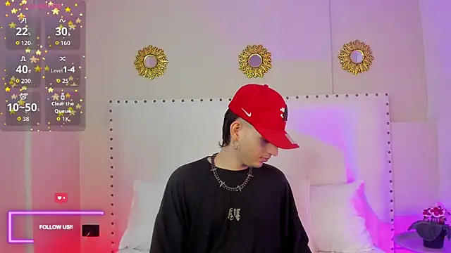 Snapshot of sett_and_gwen chatting on November 14, 2025, 9:29 pm sett and gwen online show from November 14, 2025, 9:29 pm