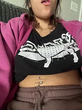 Sexyteengabi online show from April 4, 2026, 4:57 pm