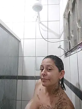 Snapshot of baixinhaloira chatting on November 5, 2025, 3:09 am baixinhaloira online show from November 5, 2025, 3:09 am