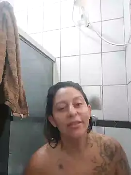 Snapshot of baixinhaloira chatting on January 7, 2025, 2:41 pm baixinhaloira online show from January 7, 2025, 2:41 pm