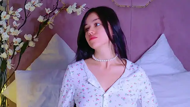 STELLA RICH online show from October 26, 2025, 9:37 pm