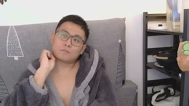 866532 online show from November 9, 2025, 4:05 am