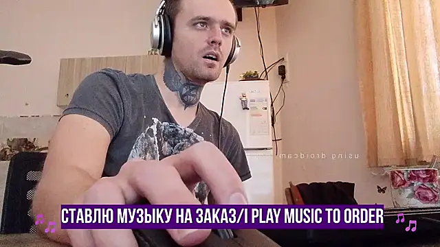 HappyZebra13 online show from February 10, 2025, 9:47 am