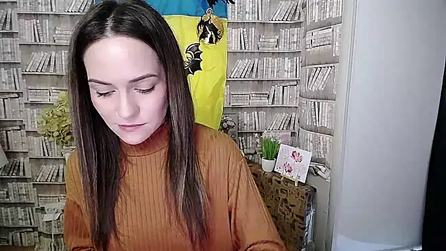 Lina Star S online show from October 16, 2025, 7:27 am