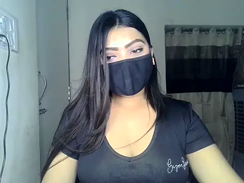 Snapshot of ishi_Beauty chatting on July 11, 2026, 5:52 am ishi Beauty online show from July 11, 2026, 5:52 am