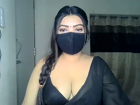 Snapshot of ishi_Beauty chatting on April 29, 2026, 5:22 am ishi Beauty online show from April 29, 2026, 5:22 am