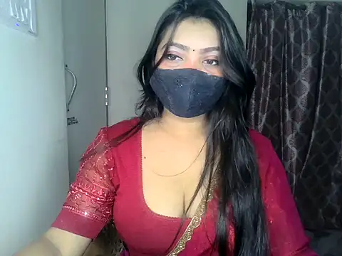 Snapshot of ishi_Beauty chatting on October 10, 2025, 6:25 am ishi Beauty online show from October 10, 2025, 6:25 am