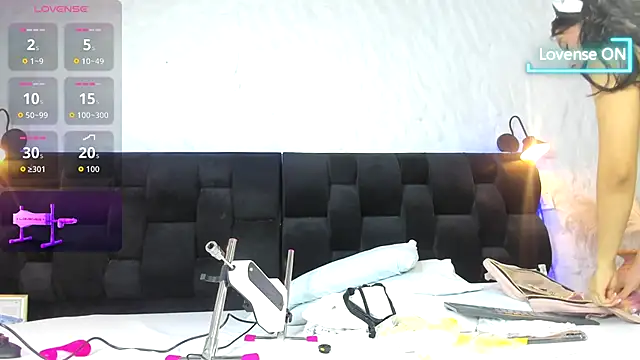 Snapshot of Camila__Gomez chatting on November 28, 2025, 12:38 pm Camila Gomez online show from November 28, 2025, 12:38 pm