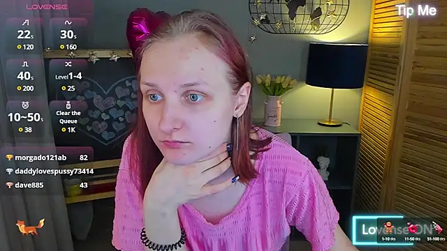 Snapshot of SallyFishery chatting on March 14, 2025, 4:32 am SallyFishery online show from March 14, 2025, 4:32 am