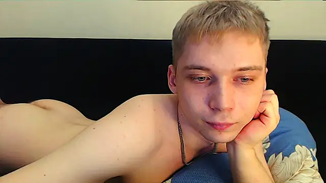 Snapshot of __sugarrebit chatting on February 10, 2025, 11:02 pm sugarrebit online show from February 10, 2025, 11:02 pm