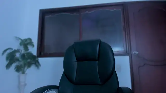 Snapshot of jazmin_anbar chatting on February 27, 2026, 10:26 am jazmin anbar online show from February 27, 2026, 10:26 am