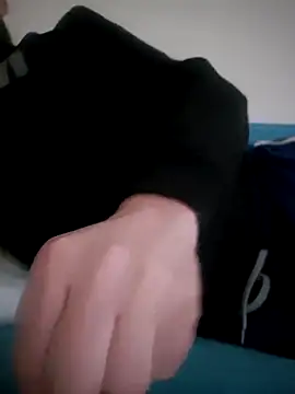 Snapshot of mertBy chatting on January 11, 2025, 7:17 am mertBy online show from January 11, 2025, 7:17 am