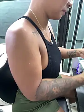 Snapshot of Naticol1 chatting on January 17, 2026, 7:39 pm Naticol1 online show from January 17, 2026, 7:39 pm