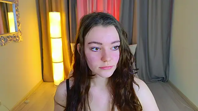 Snapshot of Lana__Cute_ chatting on February 28, 2026, 2:06 pm Lana Cute online show from February 28, 2026, 2:06 pm