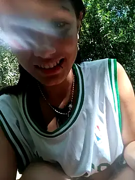 Snapshot of thamygomezz chatting on September 10, 2025, 8:08 pm thamygomezz online show from September 10, 2025, 8:08 pm