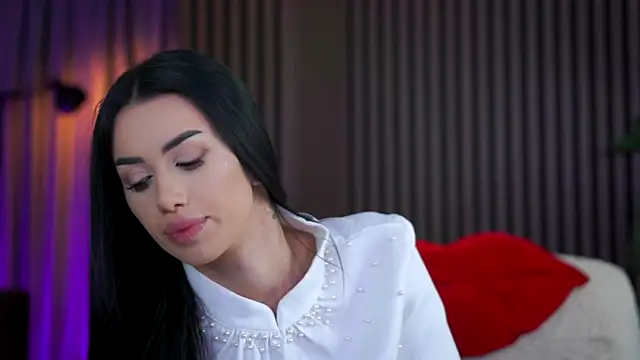 Jenna Day online show from December 15, 2025, 7:31 pm