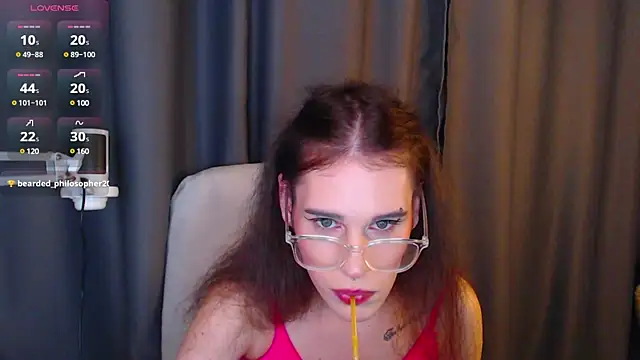 Snapshot of Cassie_Bae chatting on March 6, 2025, 10:47 pm Cassie Bae online show from March 6, 2025, 10:47 pm