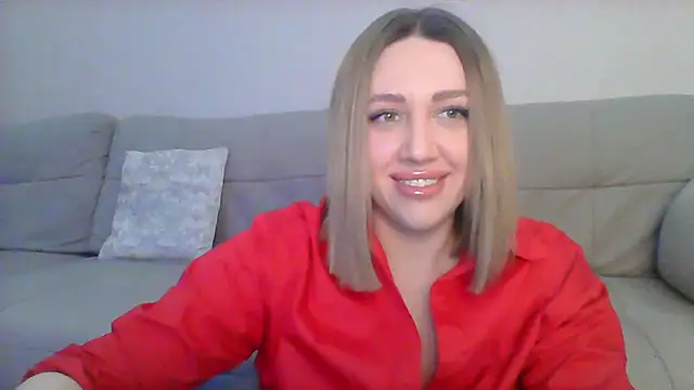 Snapshot of VickyLove047 chatting on February 28, 2025, 5:26 am VickyLove047 online show from February 28, 2025, 5:26 am