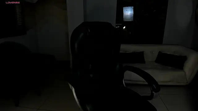 Snapshot of FernandaX1 chatting on December 2, 2025, 10:39 am FernandaX1 online show from December 2, 2025, 10:39 am