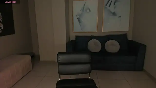 Snapshot of FernandaX1 chatting on October 23, 2025, 10:58 am FernandaX1 online show from October 23, 2025, 10:58 am