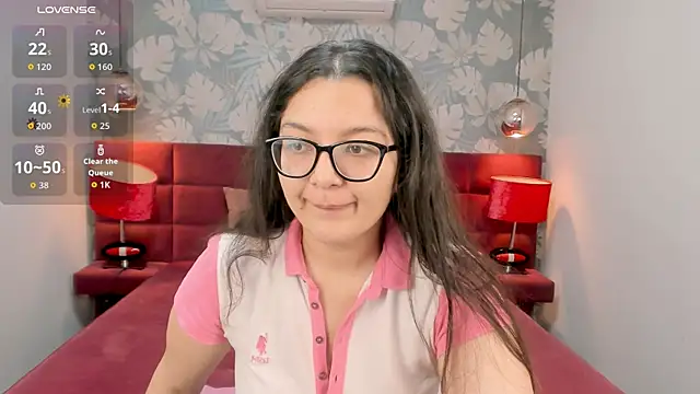 Snapshot of ZarifaBev chatting on November 22, 2025, 8:46 am ZarifaBev online show from November 22, 2025, 8:46 am