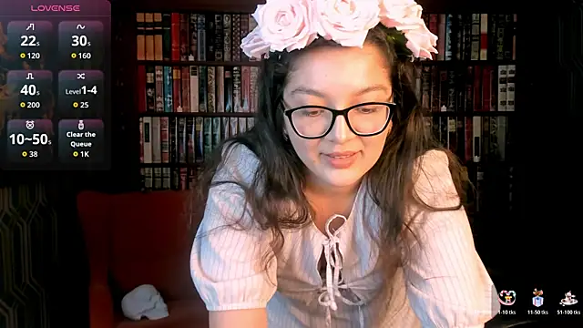 Snapshot of ZarifaBev chatting on October 31, 2025, 10:27 pm ZarifaBev online show from October 31, 2025, 10:27 pm