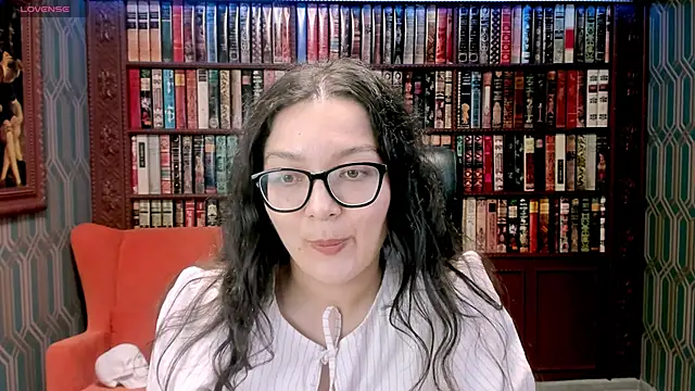 Snapshot of ZarifaBev chatting on October 26, 2025, 5:13 pm ZarifaBev online show from October 26, 2025, 5:13 pm