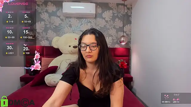 Snapshot of ZarifaBev chatting on February 17, 2025, 4:53 am ZarifaBev online show from February 17, 2025, 4:53 am