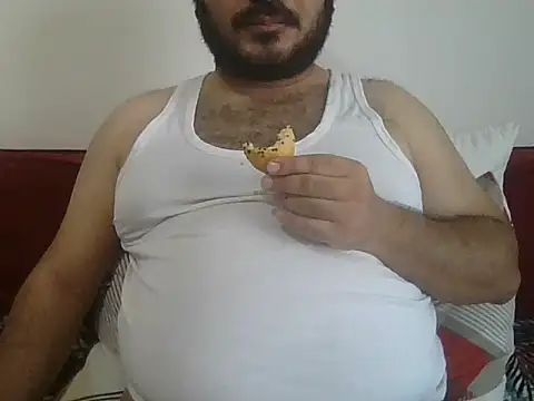 Snapshot of UrfavSlaveBitch chatting on May 24, 2026, 4:18 pm UrfavSlaveBitch online show from May 24, 2026, 4:18 pm