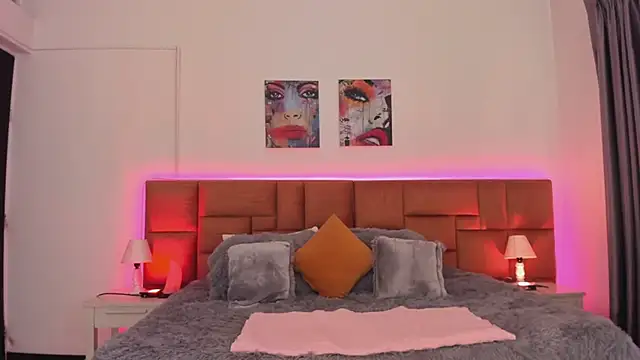 Snapshot of Regina_blum chatting on February 16, 2026, 12:26 pm Regina blum online show from February 16, 2026, 12:26 pm