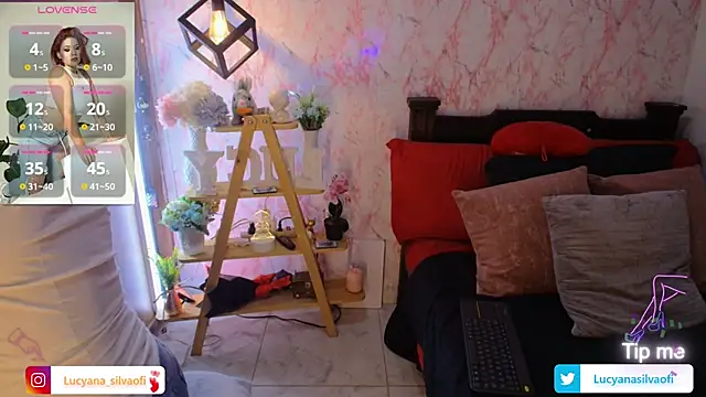 Snapshot of LucyanaSilva chatting on September 9, 2025, 2:59 pm LucyanaSilva online show from September 9, 2025, 2:59 pm