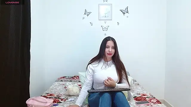 Snapshot of littleshydoll chatting on February 12, 2026, 1:16 am littleshydoll online show from February 12, 2026, 1:16 am