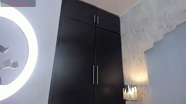 Snapshot of CharlotteDupontt chatting on March 19, 2025, 1:40 pm CharlotteDupontt online show from March 19, 2025, 1:40 pm