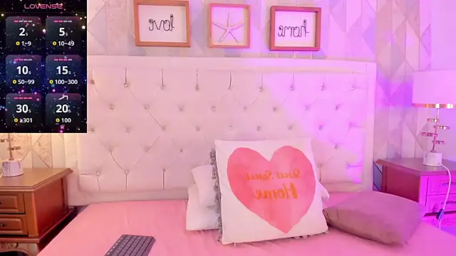 rebeca watsson online show from February 10, 2026, 11:20 am