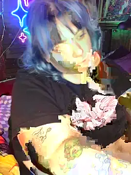 SleazeLouize online show from December 21, 2024, 1:04 am