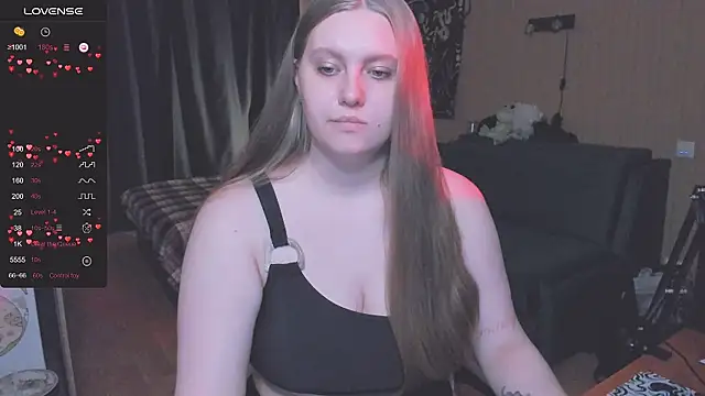 Snapshot of Alice_Dreamgirl_ chatting on September 29, 2025, 9:05 am Alice Dreamgirl online show from September 29, 2025, 9:05 am