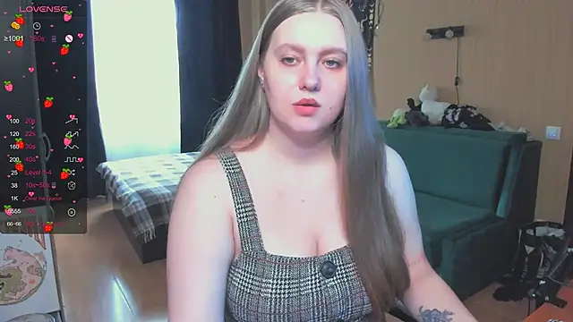 Snapshot of Alice_Dreamgirl_ chatting on November 4, 2025, 10:41 am Alice Dreamgirl online show from November 4, 2025, 10:41 am