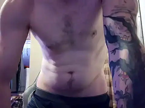 Huntzg23 online show from March 11, 2026, 12:15 am